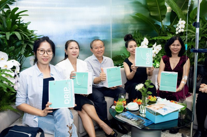 Vừa được bổ sung kiến thức trẻ hóa làn da lại vừa có quà mang về tại sự kiện của Drip Beau-Tea